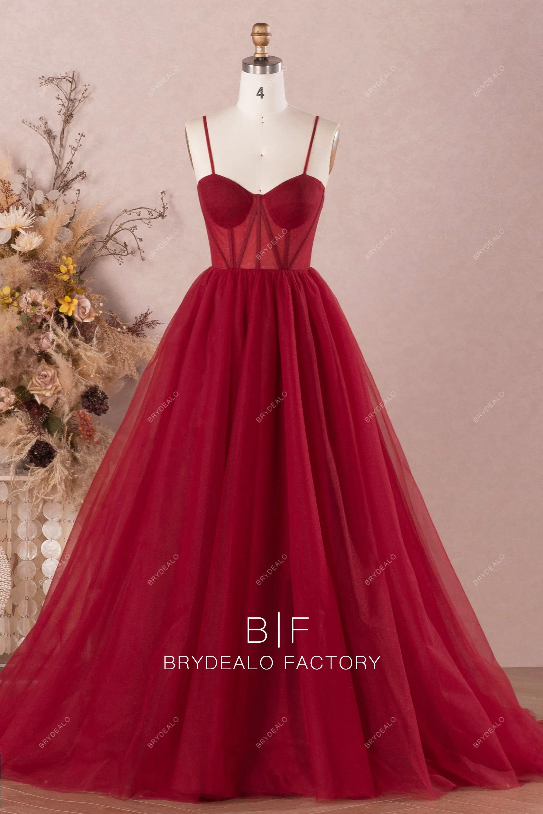 Burgundy Tulle Sweetheart Neck Sleeveless Modern Corset Prom Dress