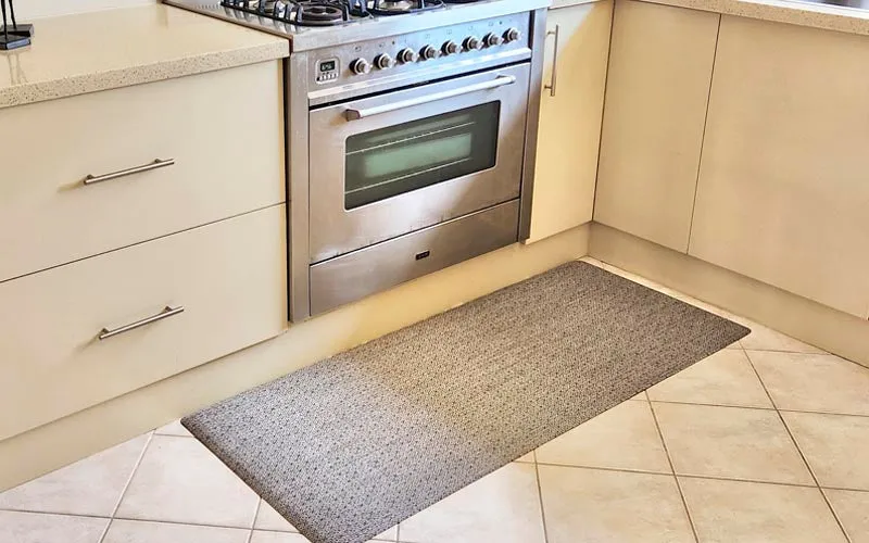 Comfy Kitchen Mate