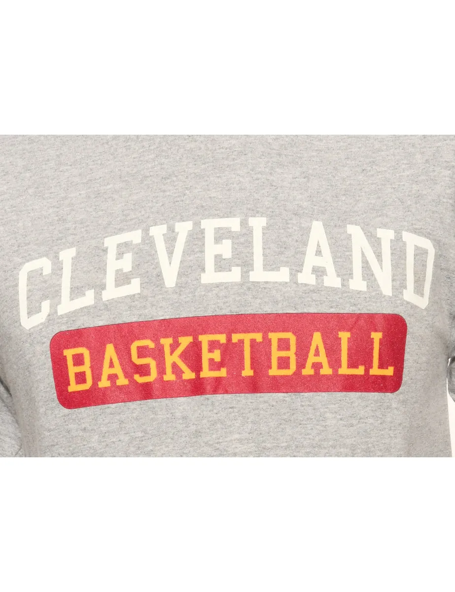 Grey Cleveland Basketball Sports T-shirt - M