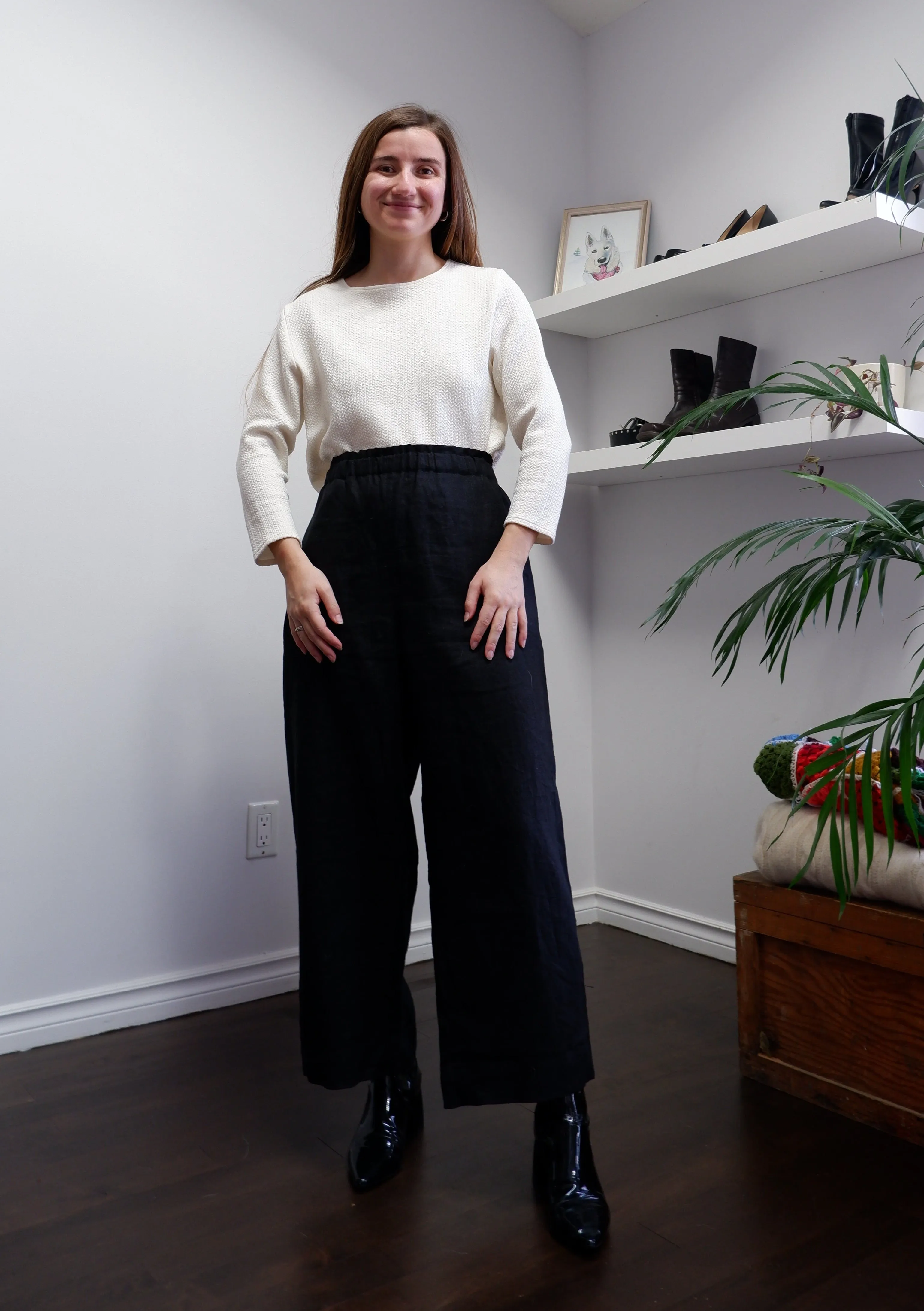 Lustre Creamy Textured Crop Sweater - S/M