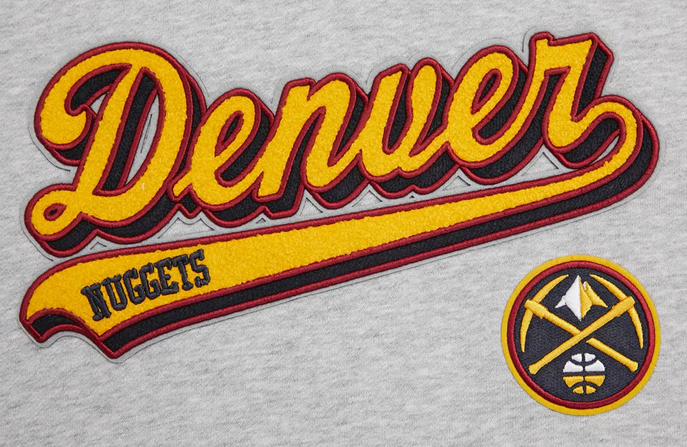 NBA DENVER NUGGETS SCRIPT TAIL WOMEN'S RIB FLC CROPPED PO HOODIE (HEATHER GREY/MIDNIGHT NAVY)